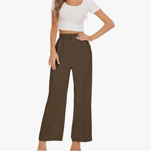 High waist, Wide leg Brown Pleated Pants - Picture 2 of 3